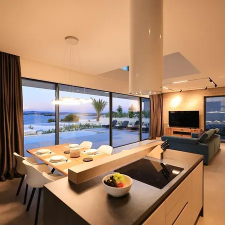 Diva Villa *